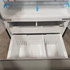 Bosch Fastest Ice Maker Standard-Depth 300 Series 26-cu ft 3 -Door Smart Compatible French Door Refrigerator with Ice Maker with Water and Ice Dispenser in Stainless Steel 3SD897 - B36FD31ENS - Open Box - Image 7