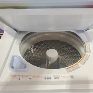 Frigidaire Electric Long Vent Stacked Laundry Center - 3.9 Cu. Ft Washer and 5.5 Cu. Ft. Dryer 4SD480 - FLCE7523AW - Scratch & Dent (Minor) - Image 8