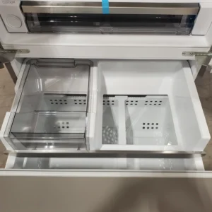 Frigidaire Professional 28 Cu. Ft. Standard-Depth French Door Refrigerator in Stainless Steel 3SD657 - PRFS2883AF - Scratch & Dent (Minor) - Image 6