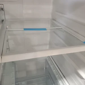 GE 33" Wide Stainless Steel ENERGY STAR 24.7 Cu. Ft. French-Door Refrigerator with Ice Maker and Water Dispenser 3SD883 - GNE25JYKFS - Open Box - Image 7