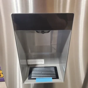 Bosch Fastest Ice Maker Standard-Depth 300 Series 26-cu ft 3 -Door Smart Compatible French Door Refrigerator with Ice Maker with Water and Ice Dispenser in Stainless Steel 3SD880 - B36FD31ENS - Open Box - Image 2